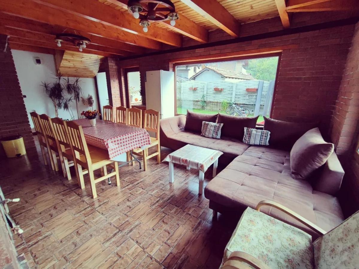 Casa De Vacanta Estera Rucar Hotel Kültér fotó